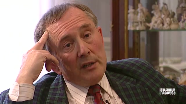 A qui profite le crime