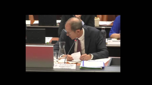 Prefet qui comprend pas la questios